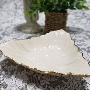 LENOX Vintage Aegean 24 K Gold Trimmed Triangular Serving Dish